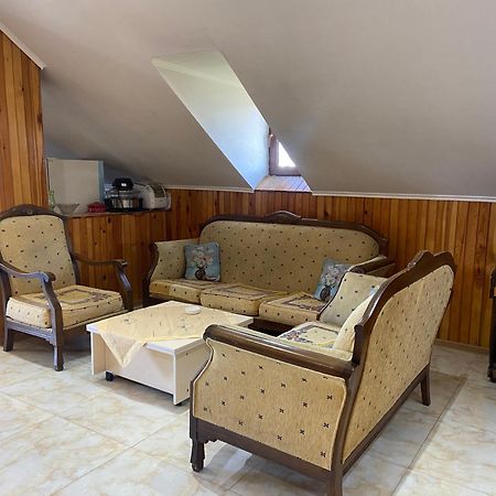 Homestay In Batumi Дом В Чакви Ngoại thất bức ảnh