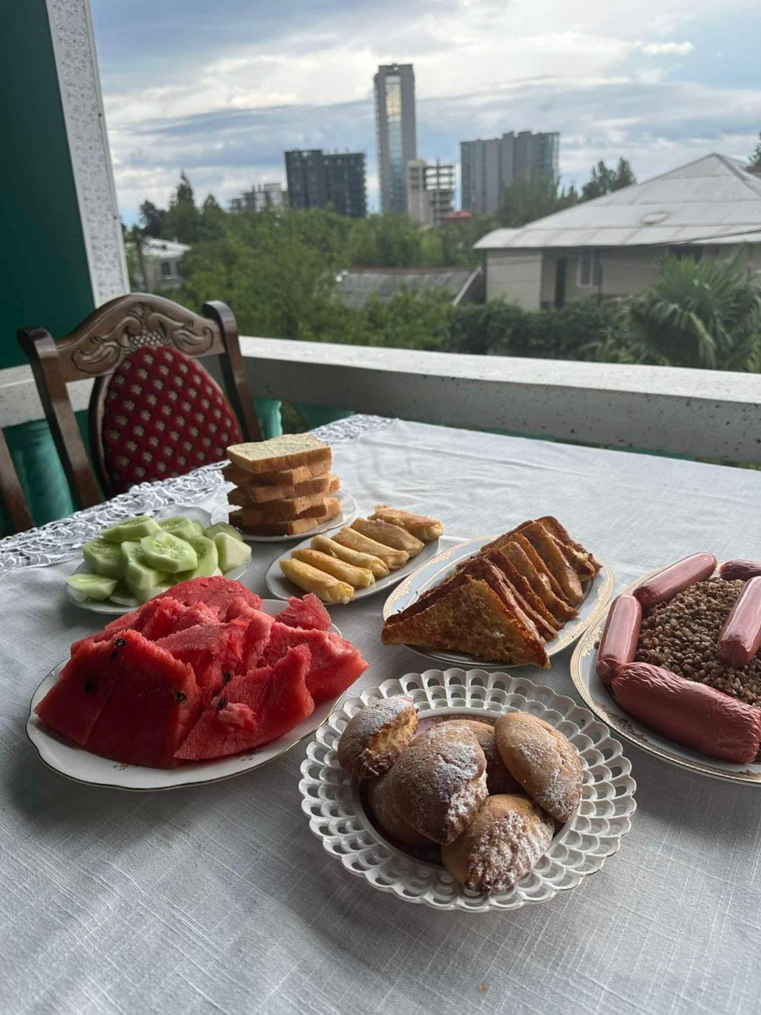 Homestay In Batumi Дом В Чакви Ngoại thất bức ảnh