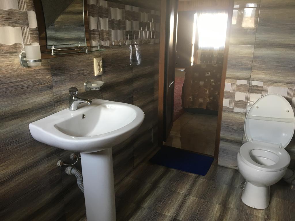 Homestay In Batumi Дом В Чакви Ngoại thất bức ảnh