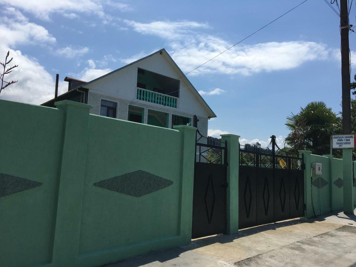 Homestay In Batumi Дом В Чакви Ngoại thất bức ảnh